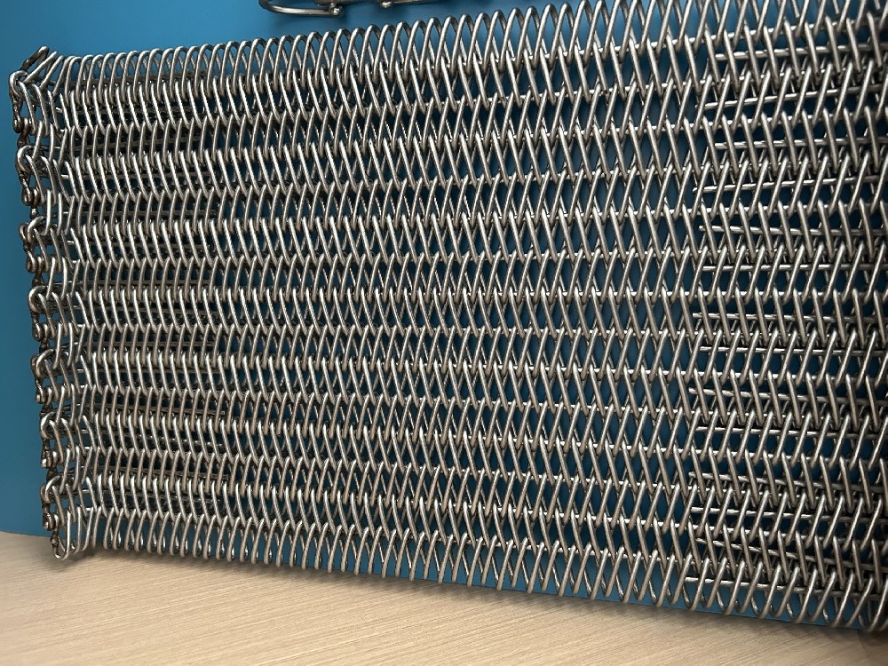 compound balanced weave mesh belt in double spirals